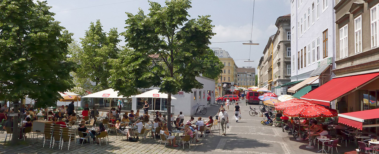Grätzl Guide: Yppenplatz, c By Peter Gugerell (Own work) [Public domain], via Wikimedia Commons